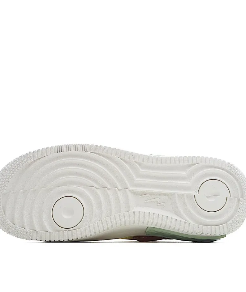 Nike Air Force 1 Low-Top Sneakers