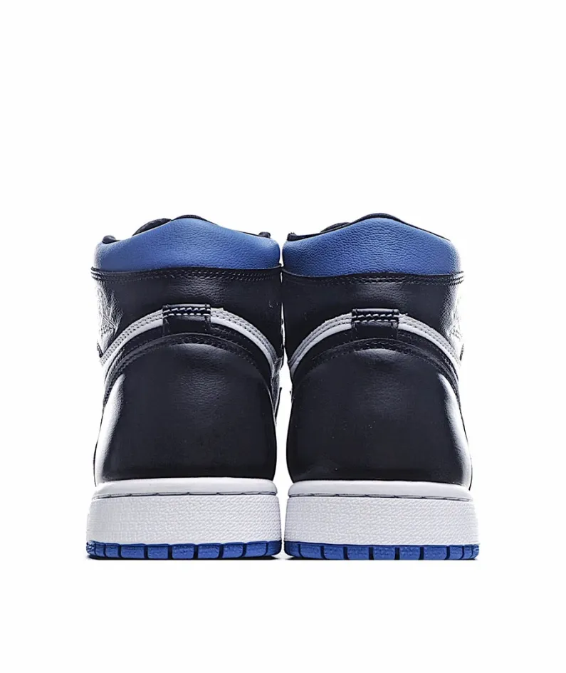 Air Jordan 1 Retro High OG 'Royal Toe'