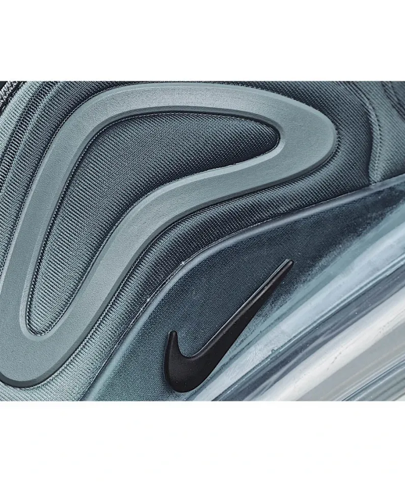 Nike Air Max 720