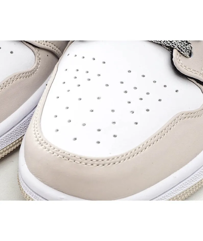 Air Jordan 1 Mid 'Desert Sand'