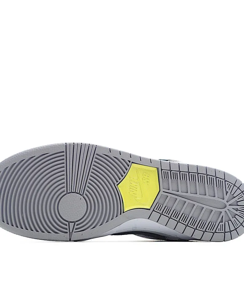 Nike SB Dunk Low Pro SB Sneakers