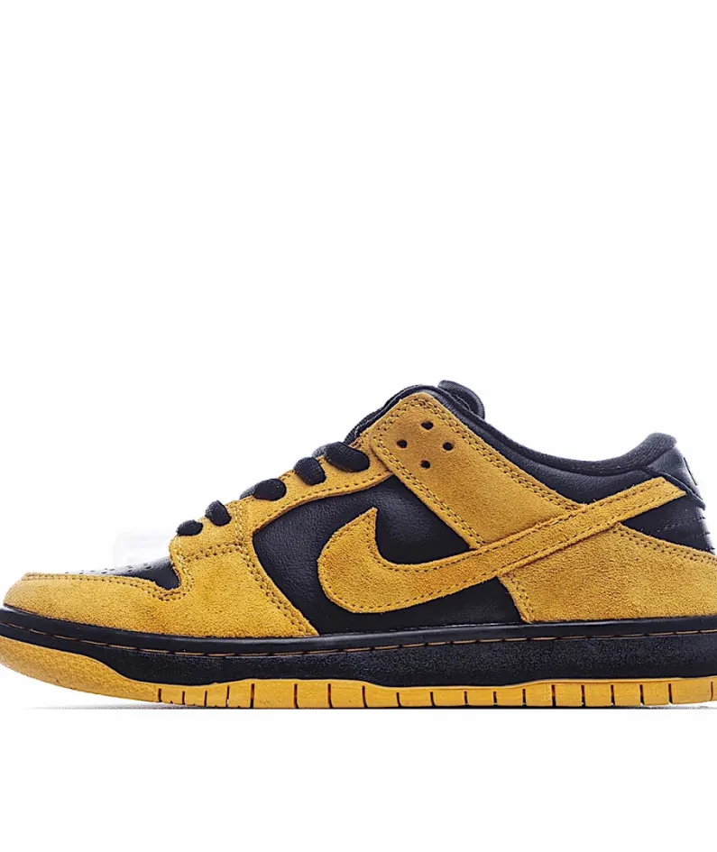 Nike Dunk Low Pro Low-Top Sneakers
