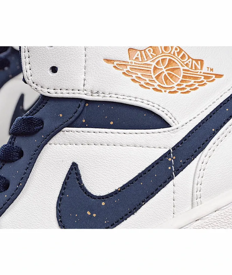 Air Jordan 1 Mid 'Jeter'