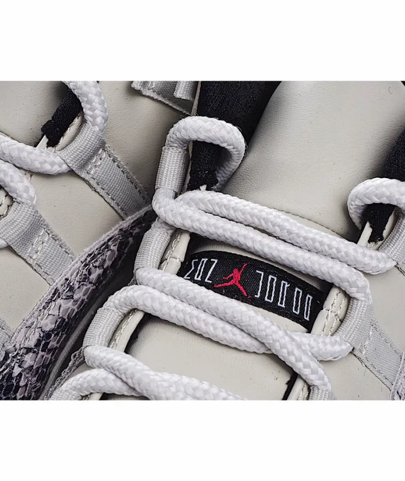 Air Jordan 11 Retro Low 'Light Bone Snakeskin'