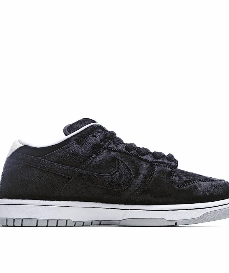 Nike SB Dunk Low Black Horsehair