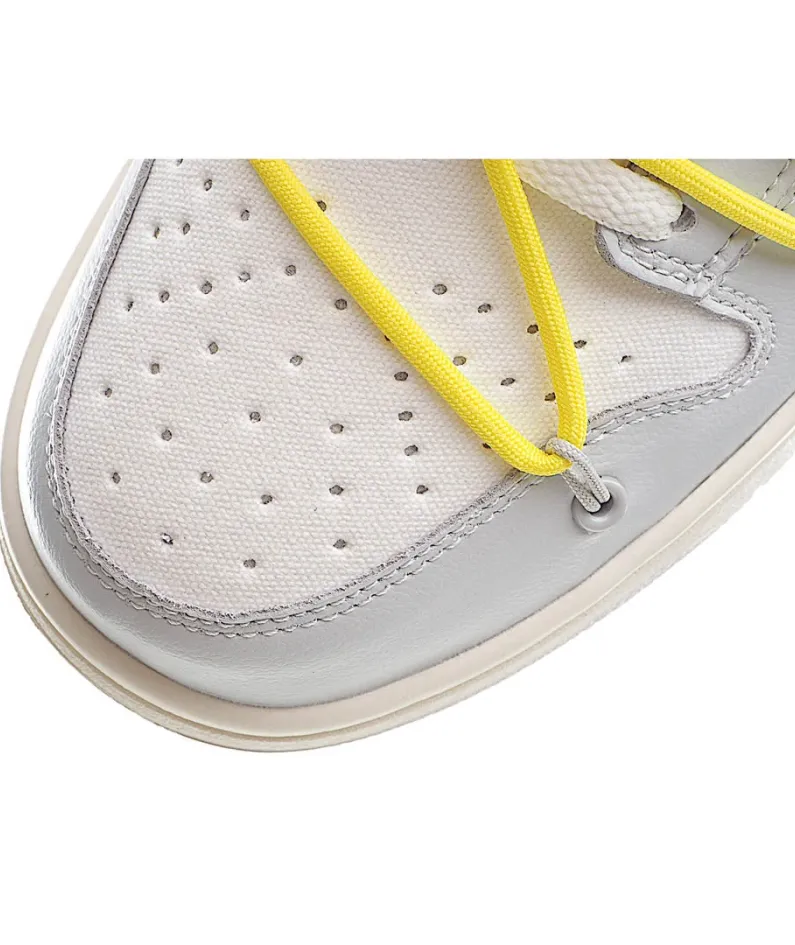 Off-White x Nike Dunk Low Sneakers