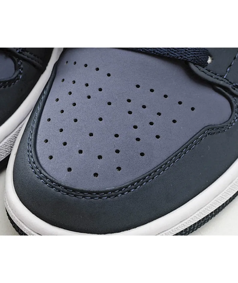 Air Jordan 1 Mid 'Sanded Purple'