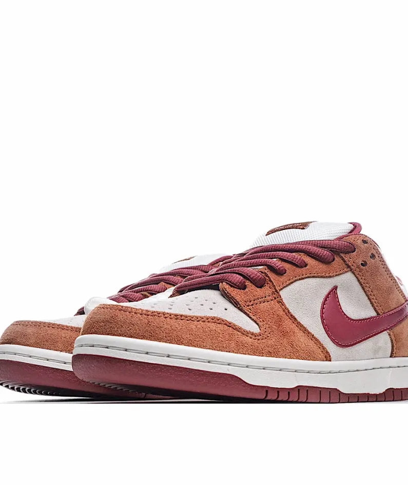 Nike SB Dunk Low Russet Cedar Brown Red Hook