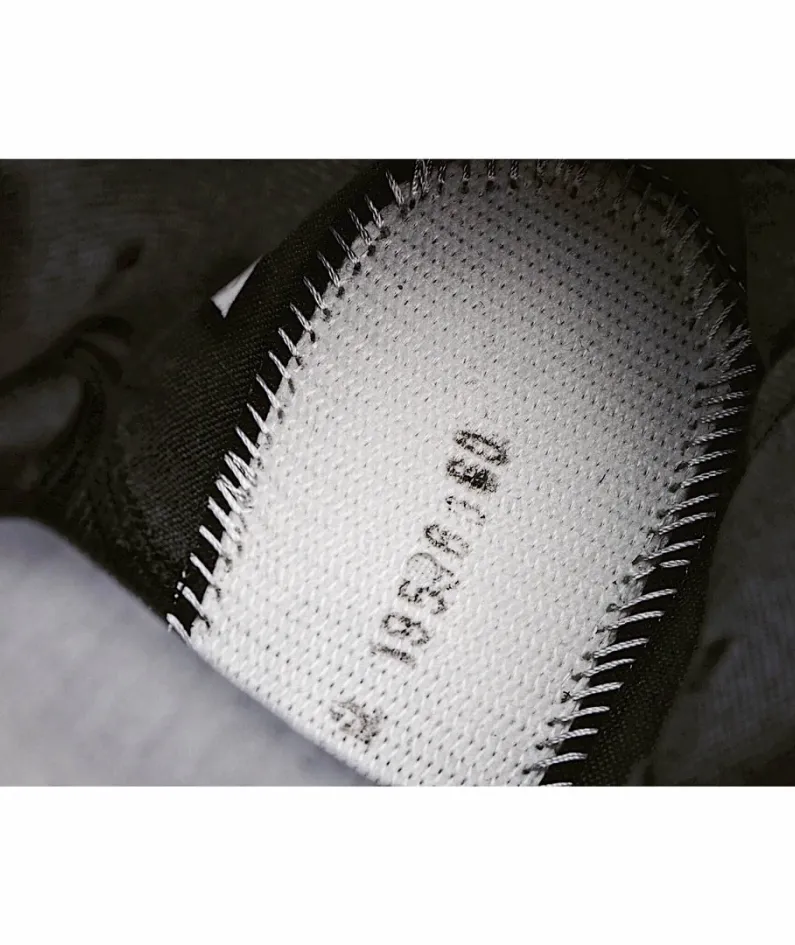 Nike Zoom Kobe 5 'Big Stage Away' Sample