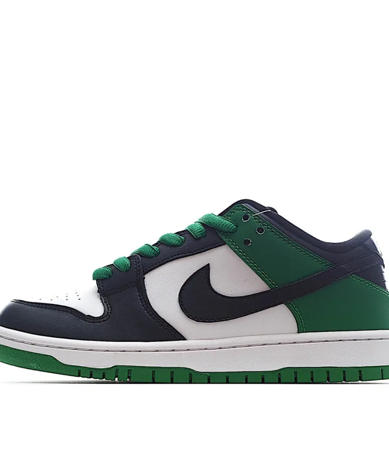 Nike SB Dunk Low Classic Green Low Top Sneakers