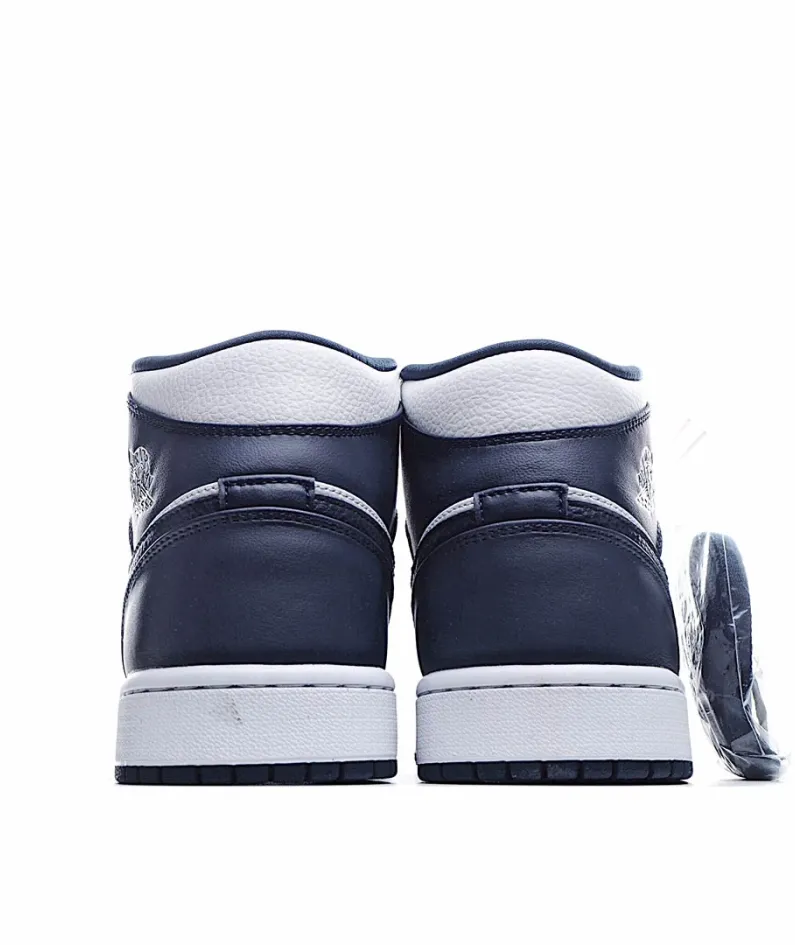 Air Jordan 1 Mid 'Obsidian'