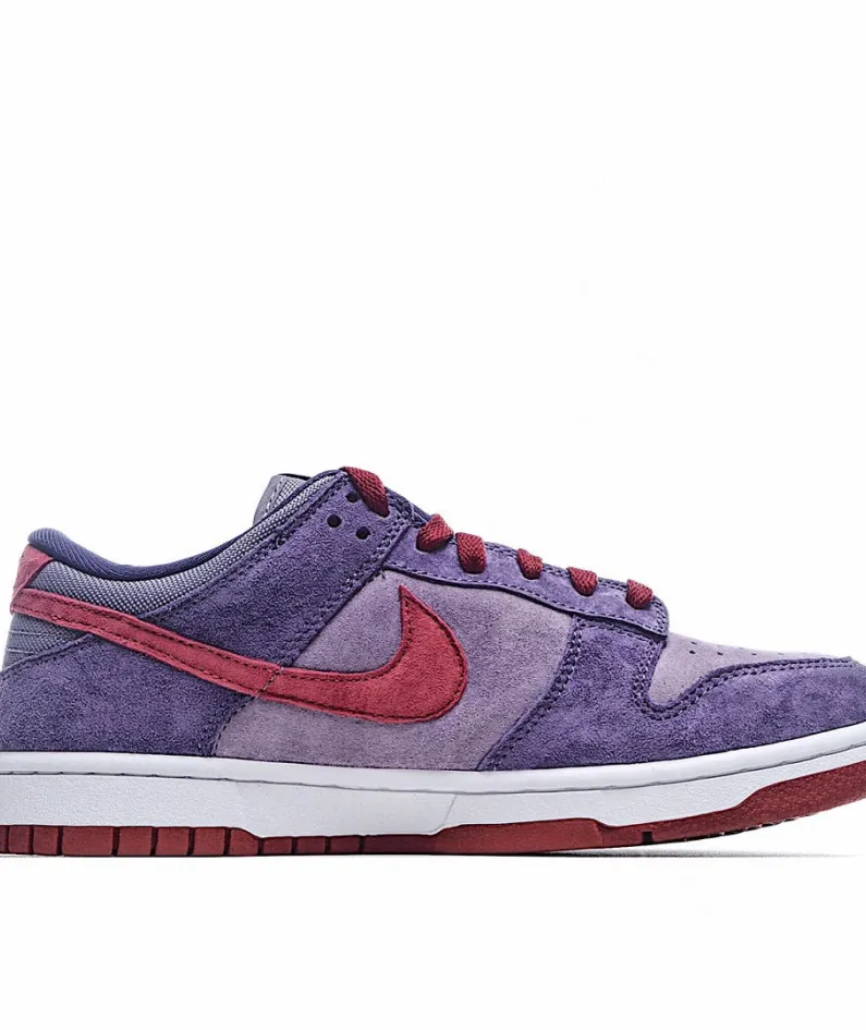 Nike Dunk SB Low Plum Low Raspberry Purple Sneakers