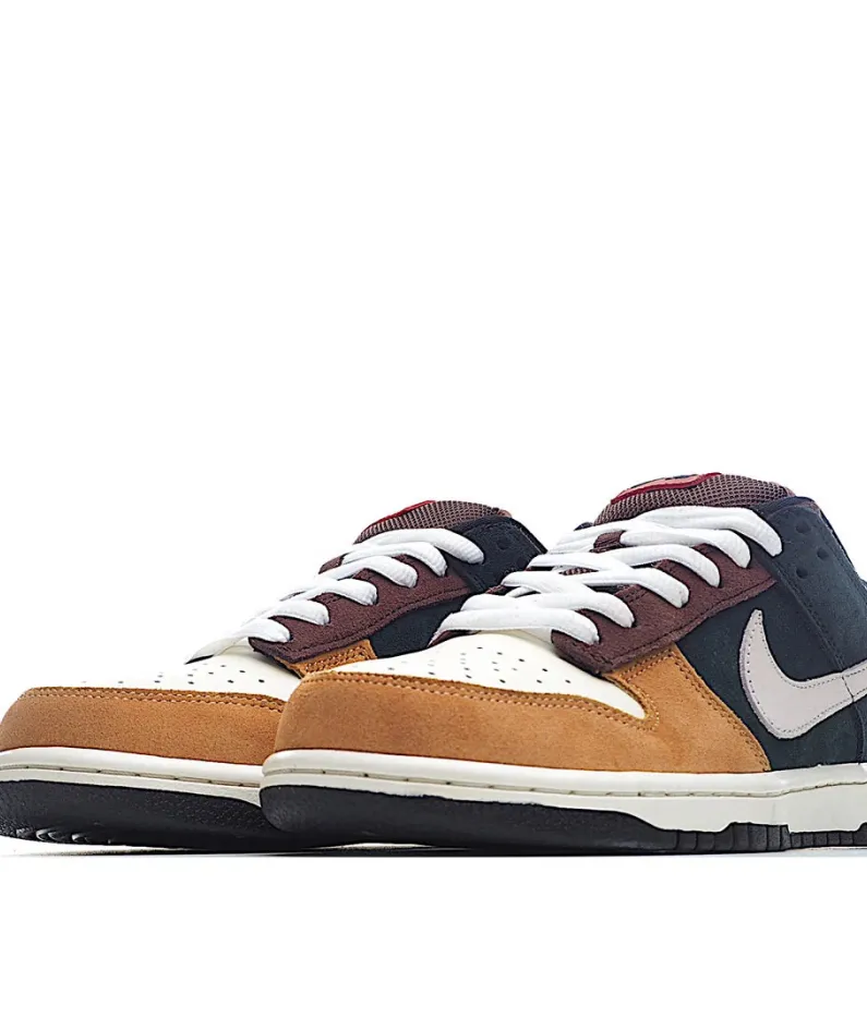 Nike The Clash x Nike SB Dunk Low PROJoe Strummer Low Top