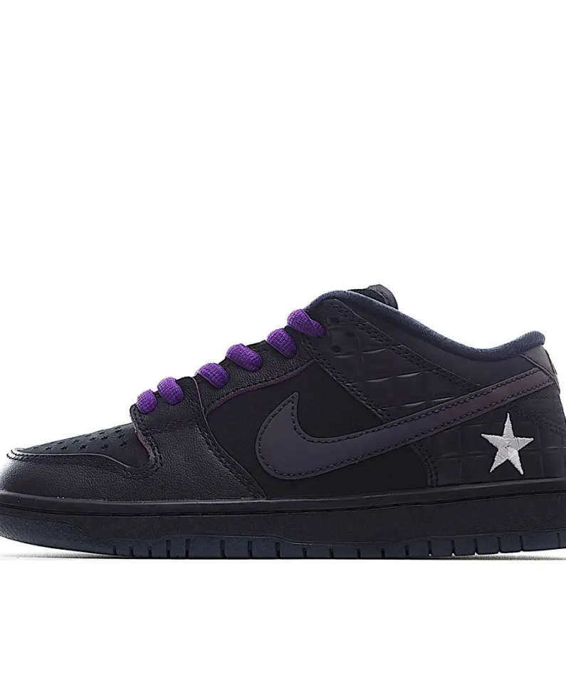 Familia x Nike SB Dunk Low Low-Top Sneakers