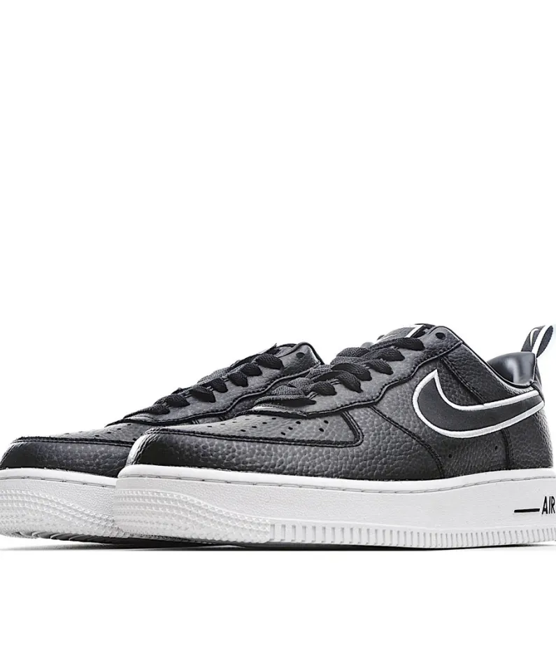 Nike Air Force 1 Black & White