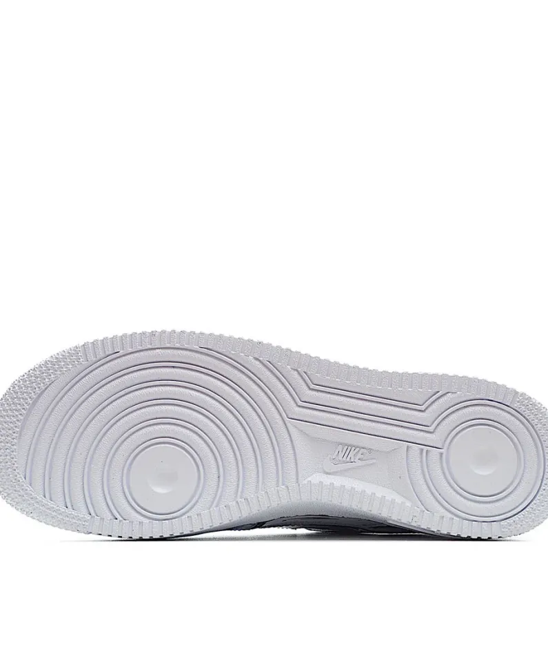 Nike Air Force 1 Low'07 Low Top Sneakers