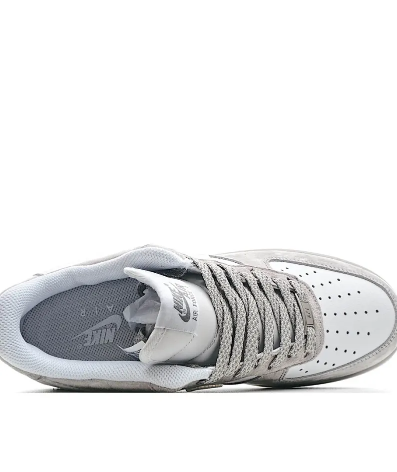 Nike Air Force 1 Low-Top Sneakers
