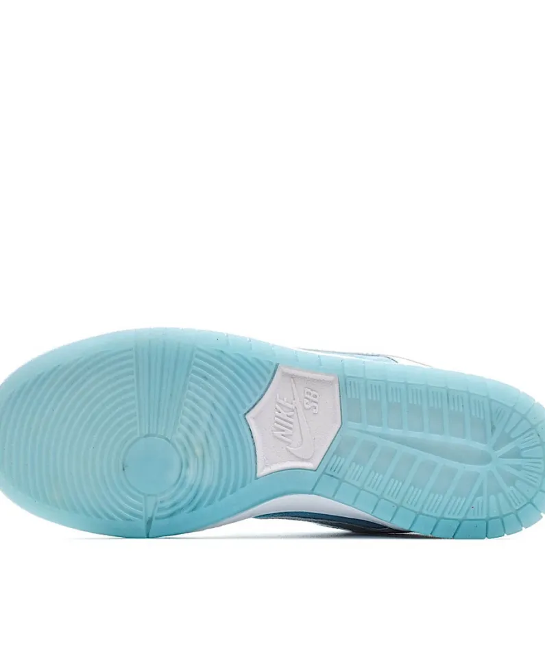 FTC Skateboarding x Nike SB Dunk Low Pro QSLAGOON PULSE Diamond Silver Ice Blue