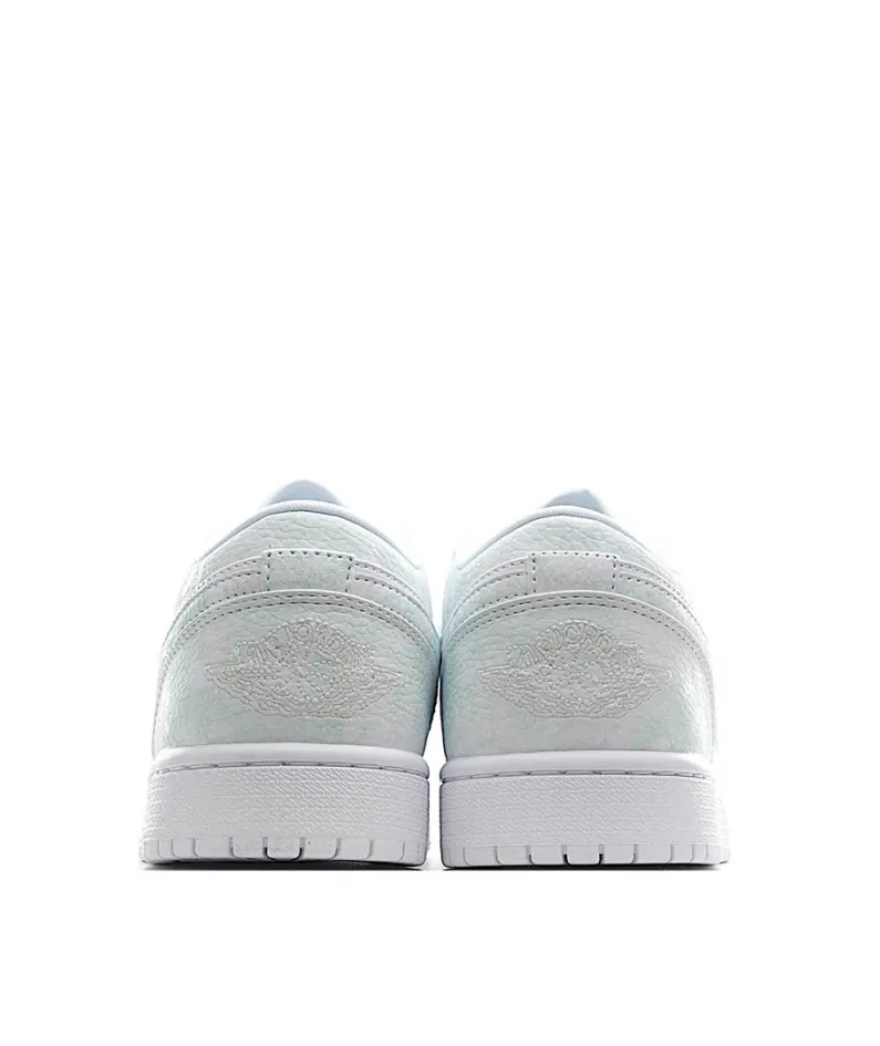 Air Jordan 1 Low Low Basketball Shoes