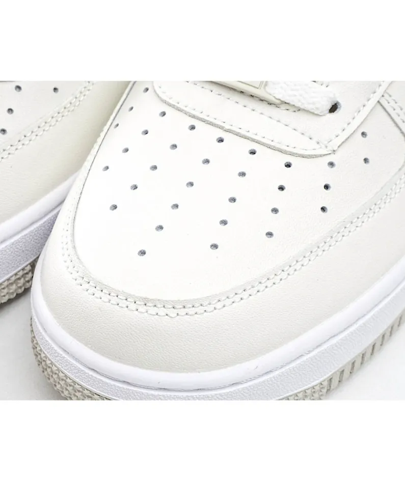 Nike Air Force 1 Low-Top Sneakers