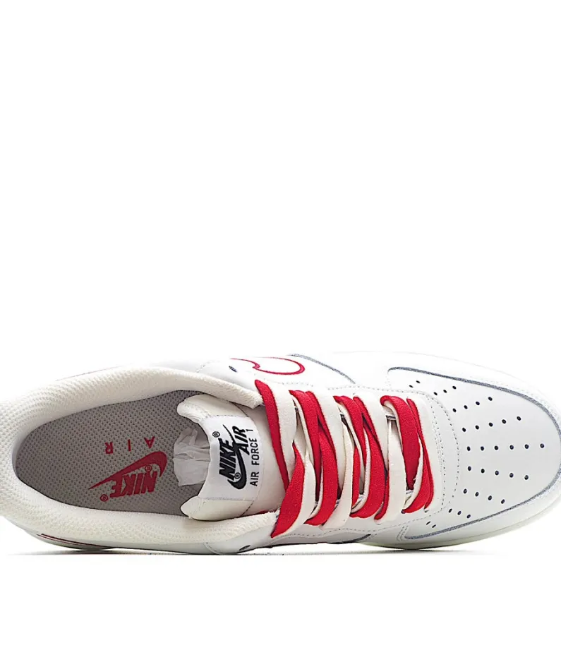 Nike Air Force 1 07 Beige Red