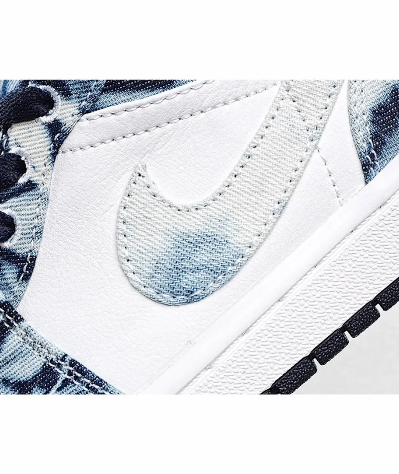 Air Jordan 1 Low SE 'Washed Denim'