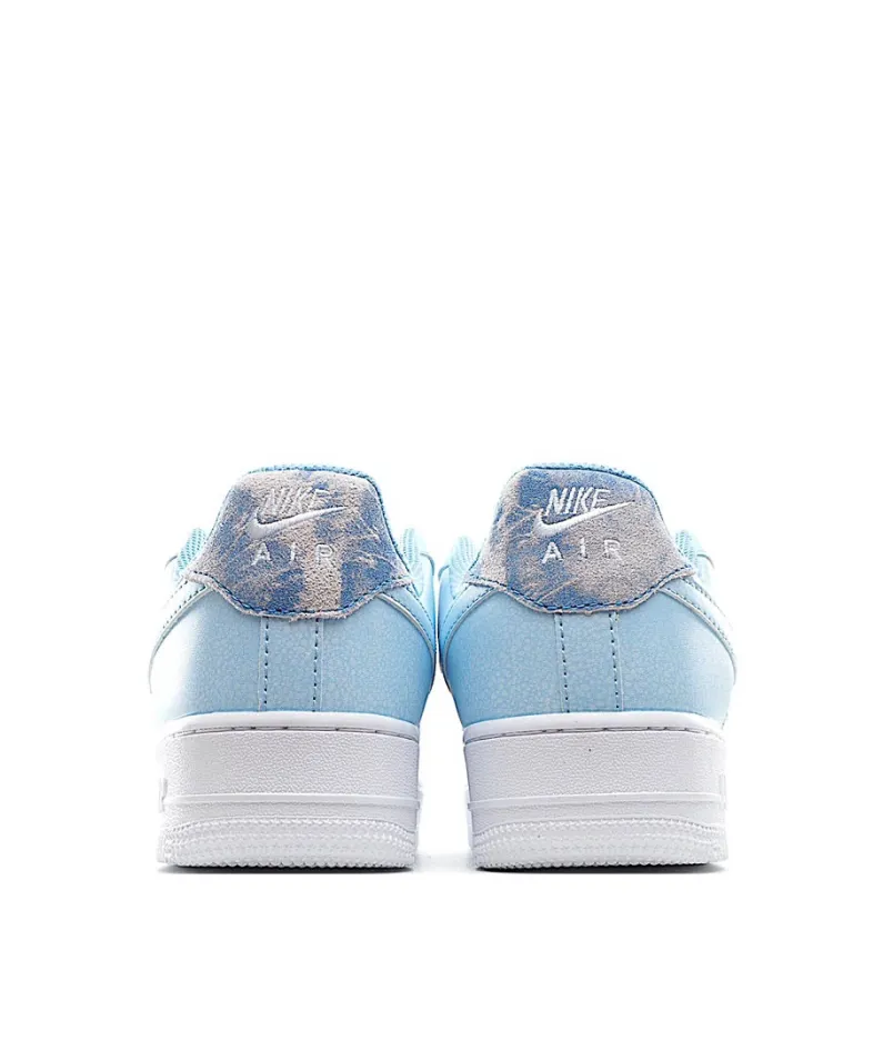 Nike Air Force 1 Low-Top Sneakers