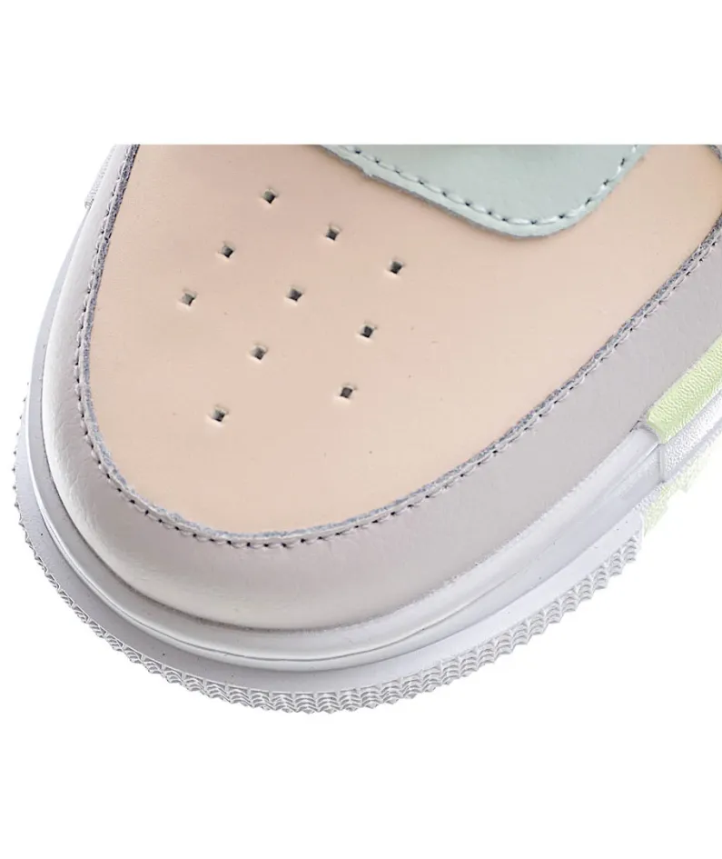 Nike Air Force 1 LV8 Pixel  