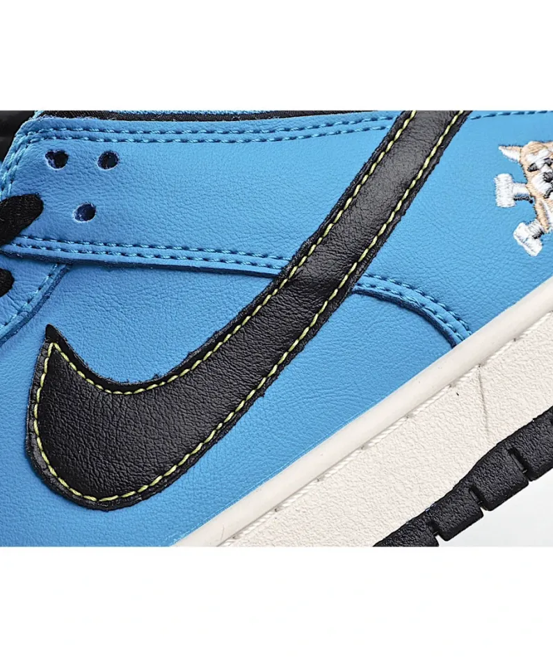 Nike Instant Skateboards x SB Dunk Low