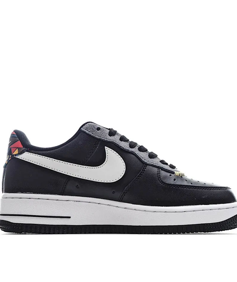 Nike Air Force 1 Low-Top Sneakers