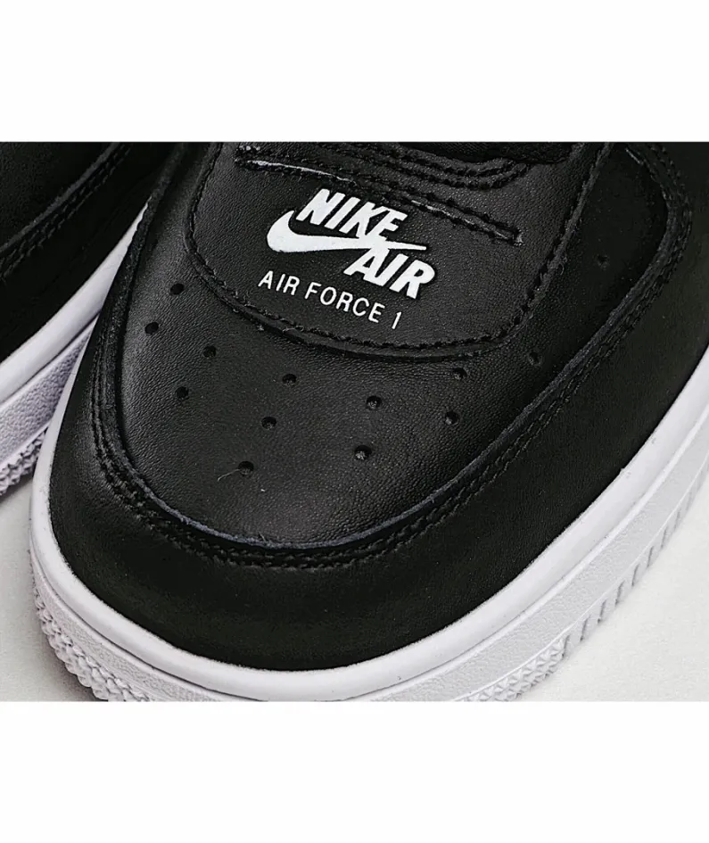 Nike Air Force 1 ’07 LV8  