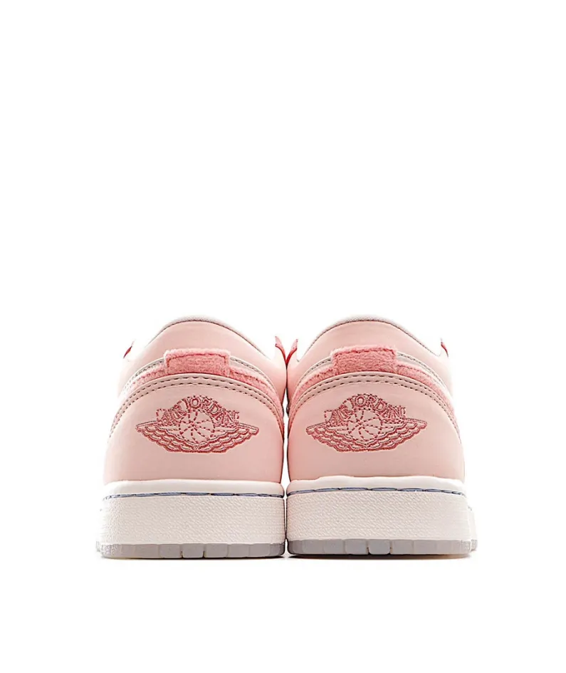 Air Jordan 1 Low Low Top Retro Culture Basketball Shoe