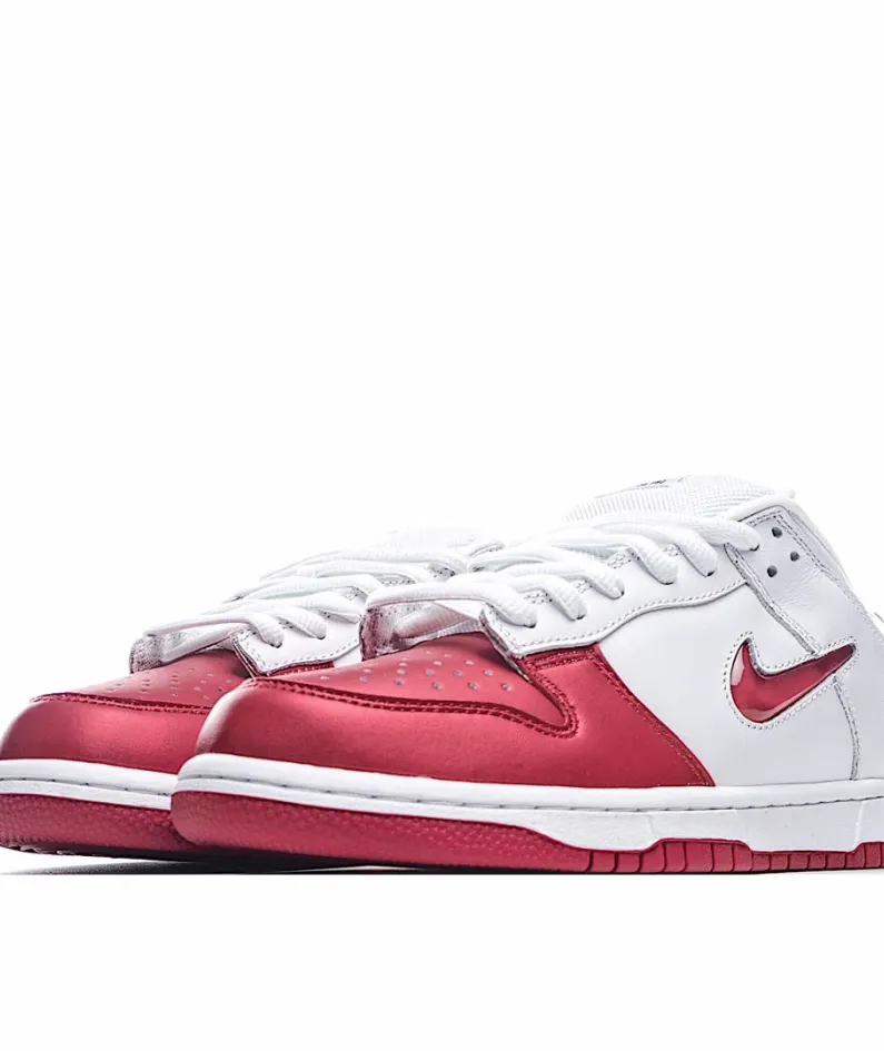 Nike Supreme X Dunk SB Low White Red