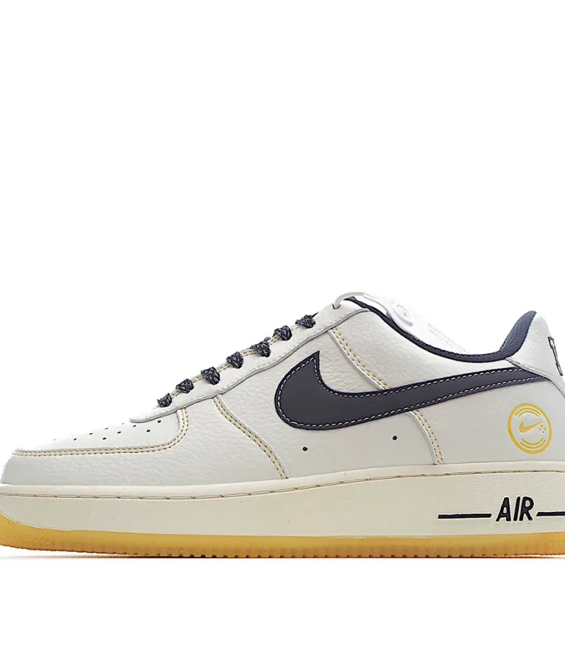 Kith x Nike Air Force 107 Low Low Top 3M Reflective
