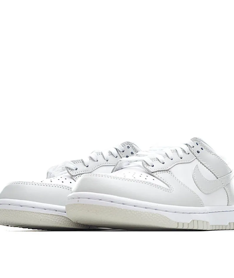 Nike SB Dunk Low Grey Fog
