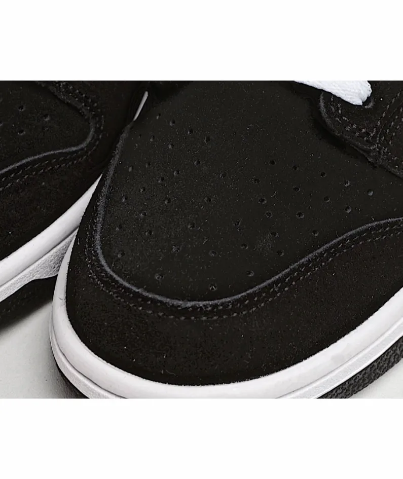 Nike Dunk Low Black White 