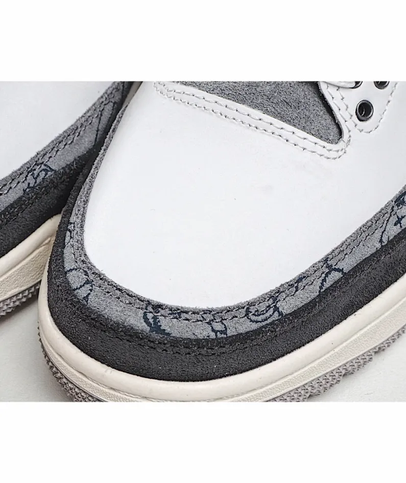 KAWS x Air Jordan 3 BespokeIND Customization