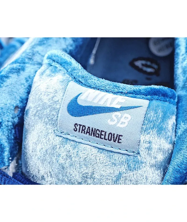 StrangeLove x Nike SB Dunk Low Plain Blue