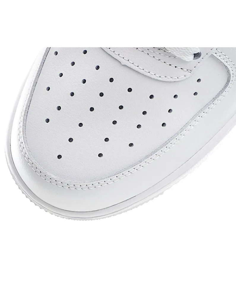 Nike Air Force 1 High '07 White and Black High Top