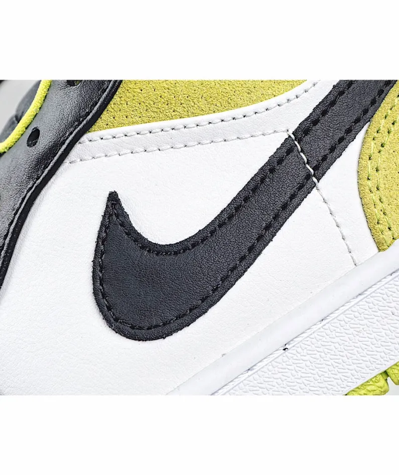 Air Jordan 1 Low 'Cyber'