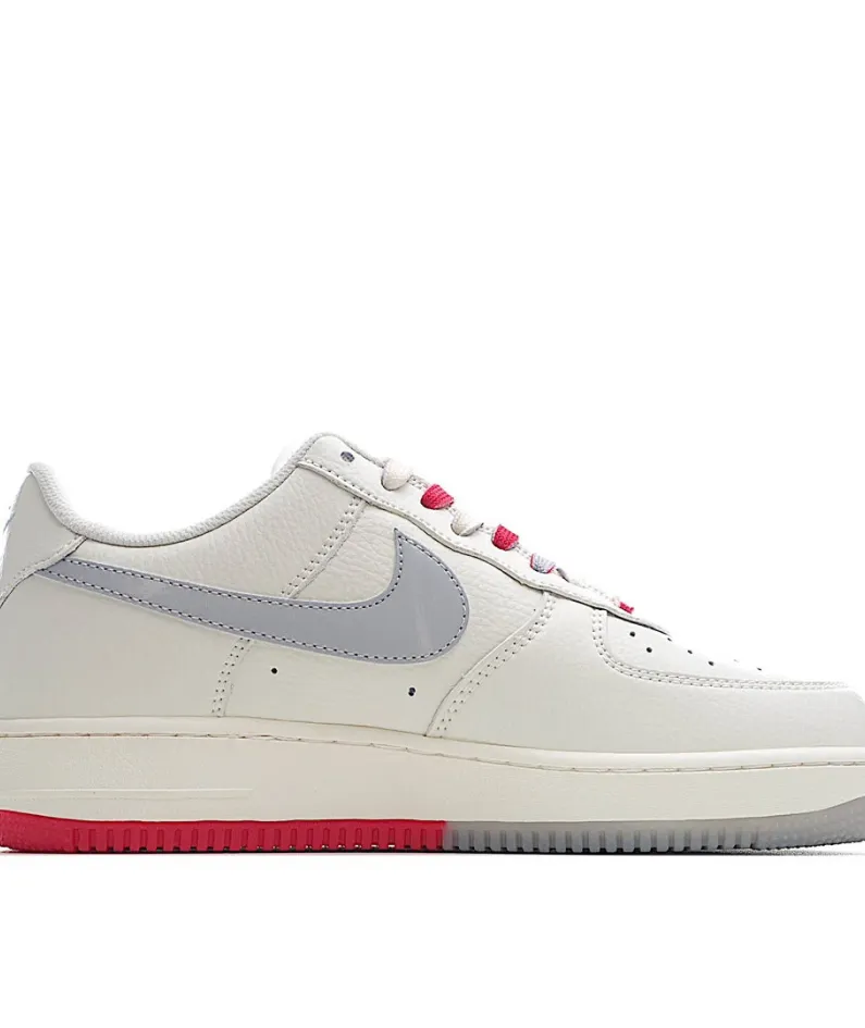 Nike Air Force 107 Low Beige