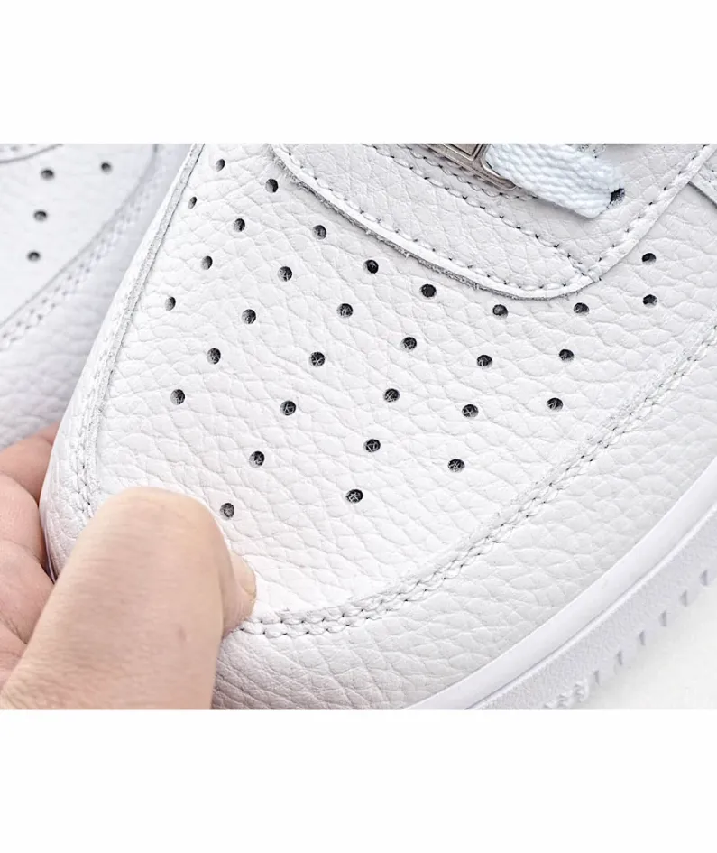 Nike Air Force1 07 Sneakers