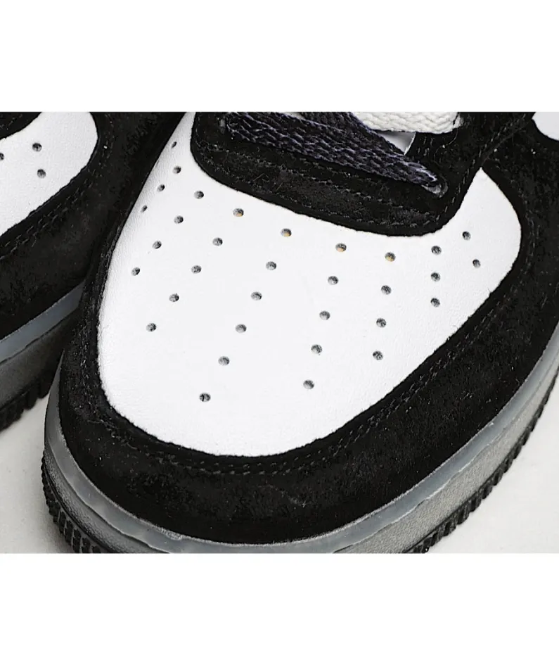 Nike Slam Jam x Nk Air Force 107 Mid Sneakers