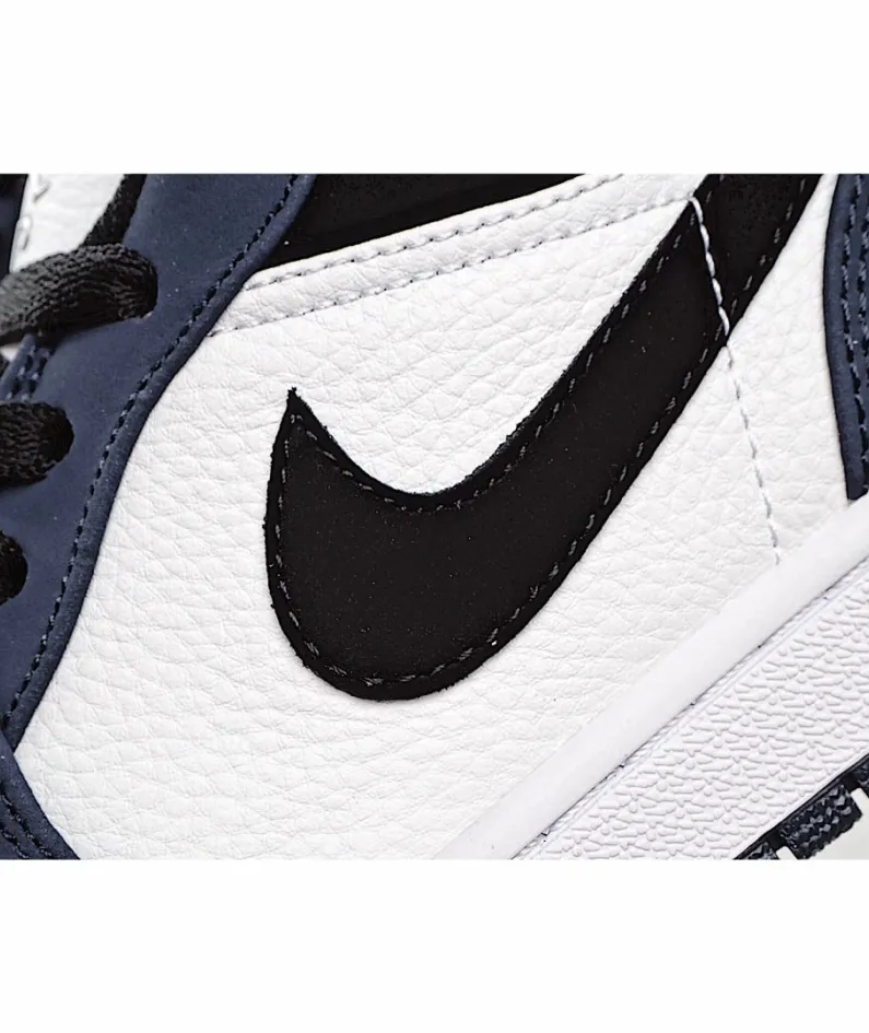 Air Jordan 1 Low Retro 'Navy'