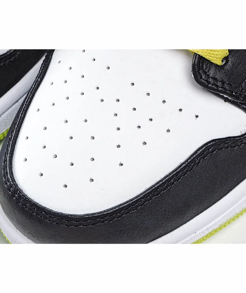 Air Jordan 1 Low 'Cyber'