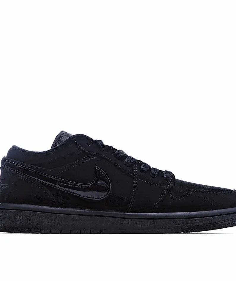 Air Jordan 1 Low 'Triple Black'
