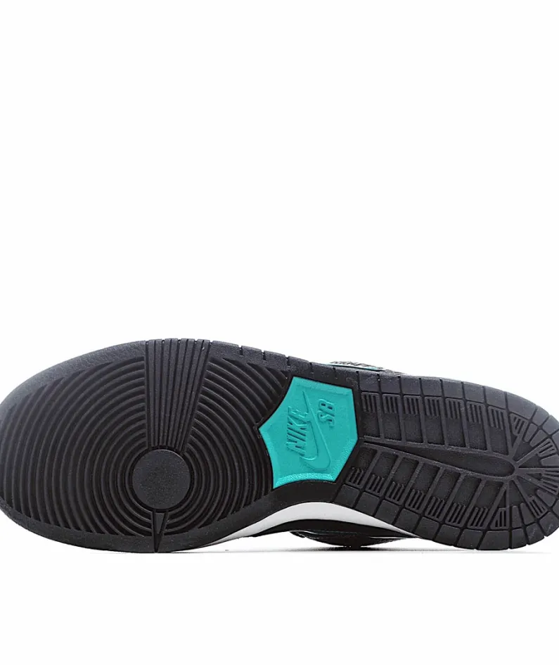Nike SB Dunk Low PROElephant Sneakers