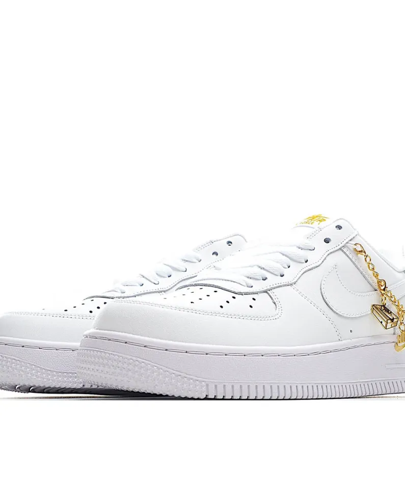 Nike Air Force 1 White Gold Chain