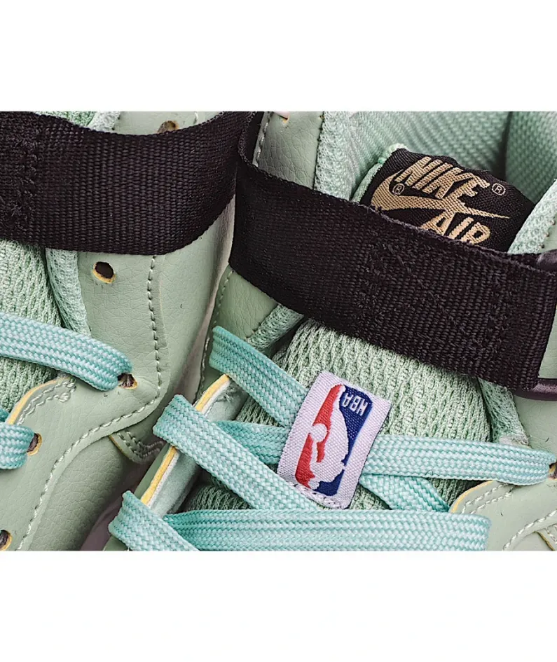 Nike Air Force 1 High NBA Sneakers