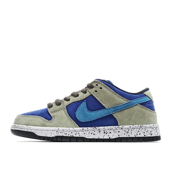 Nike SB Dunk Low “Celadon”  